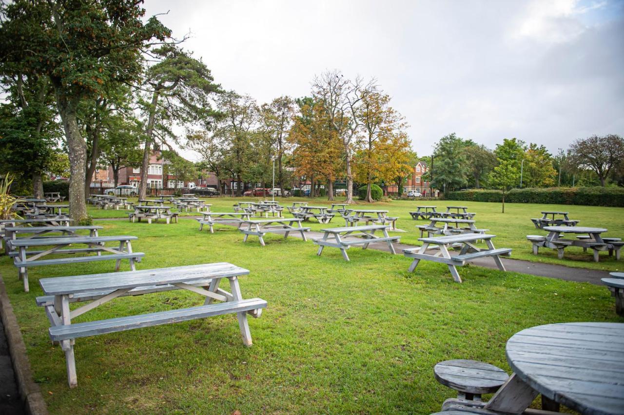 Highfield Hotel Middlesbrough Exteriör bild